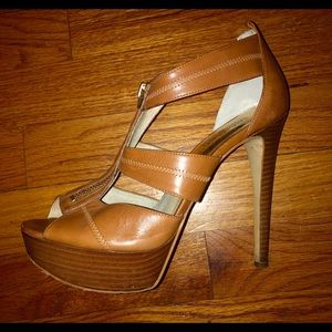Michael Kors Tan Zipper Heels